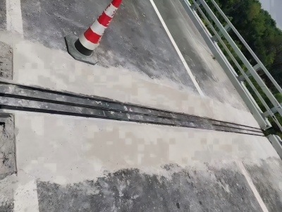 阿克苏伸缩缝更换后浇筑材料快速结构修补料速砼的产品特点及施工流程​